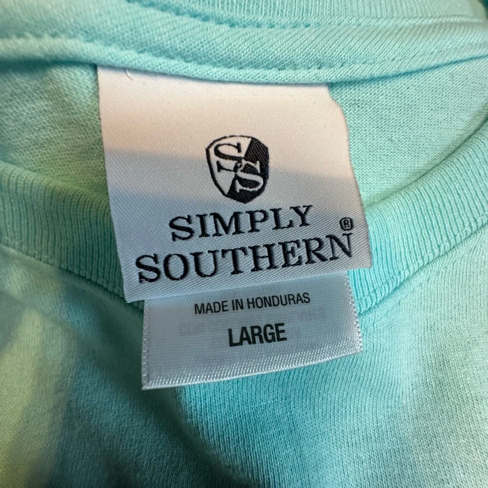 Simply Southern Mint Long Sleeve with Seahorse Design - Picture 4 of 4